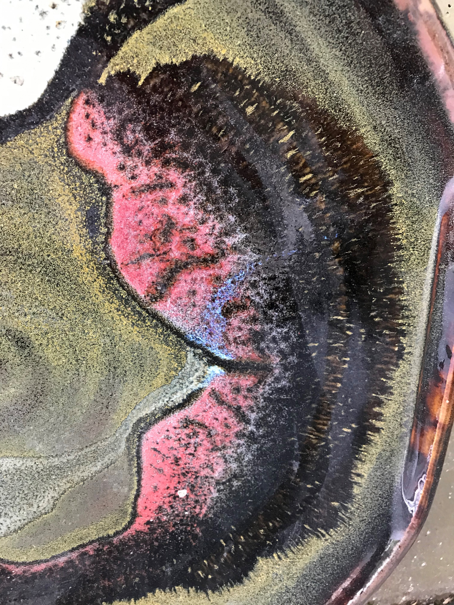 Platter - Teadust glaze with copper and white glaze decoration