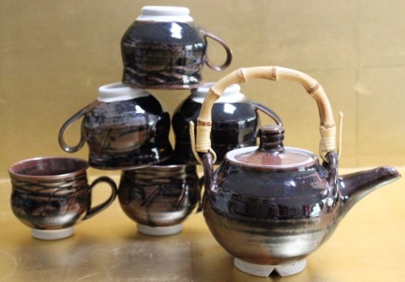 Teapot Ash Glaze - Iron Body