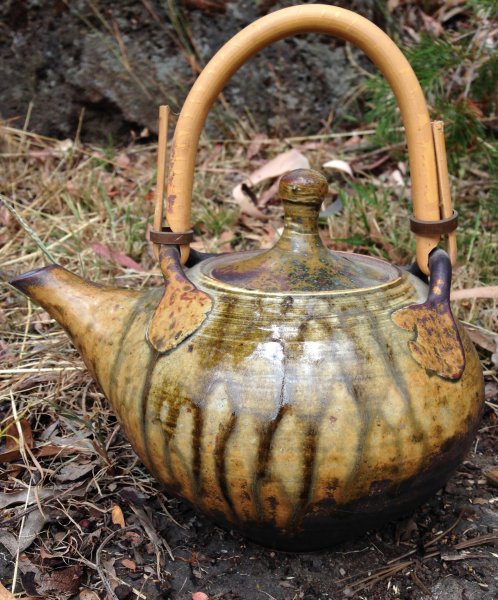 Tea pot with Ash Glaze
